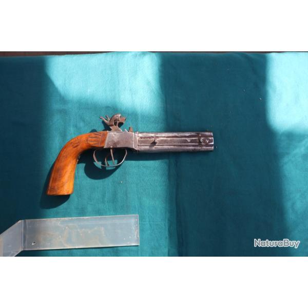 Pistolet a canons superpos� 18� ou 19�