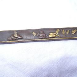 J176)  lot = vrai et tr&eacute;s beau kozuka = pour sabre  japonais