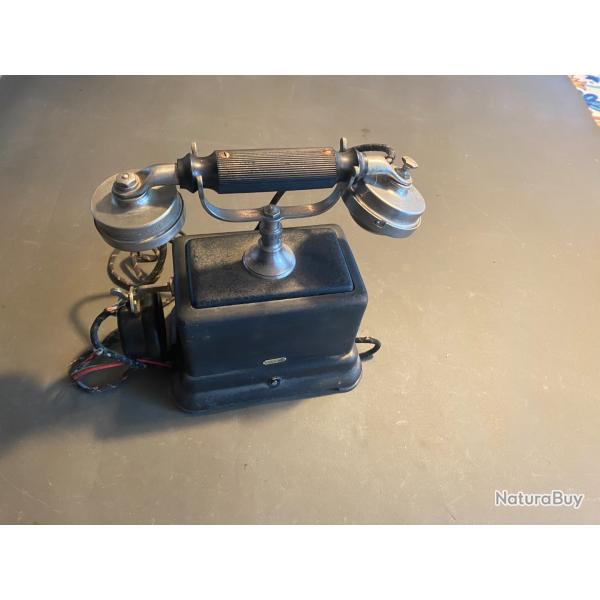 tlphone ancien de marque ERICSSON Colombe