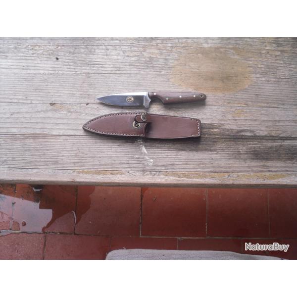 Joli couteau "FOX"  Italie