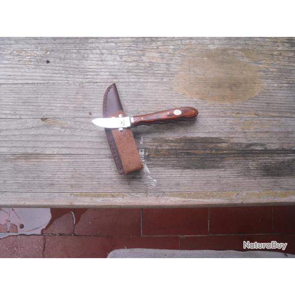 joli petit couteau bien fini