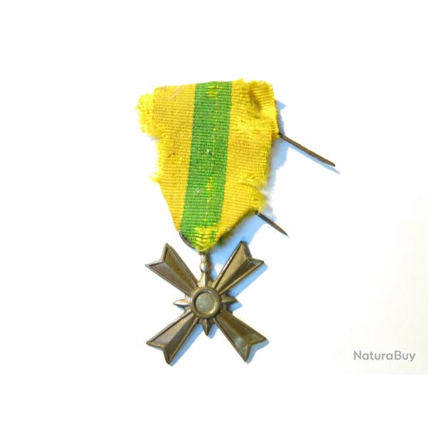 Medaille Chuong my  second class  ref 45     box 316