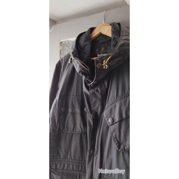 Superbe veste BARBOUR INTERNATIONAL outdoor noir coton huile matelass� XXL