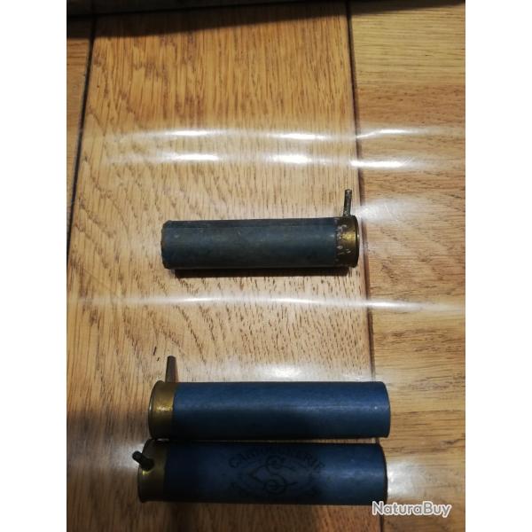 �tuis vides cartouches � broche cal. 28mm + 1 cartouche charg�e