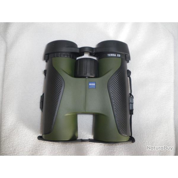 A vendre jumelles ZEISS TERRA ED 8X42