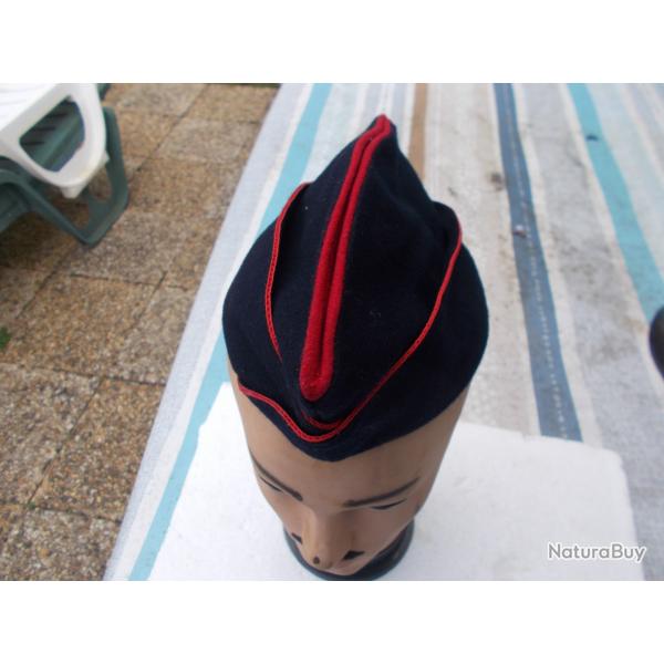 calot arme de terre,,tres bon etat