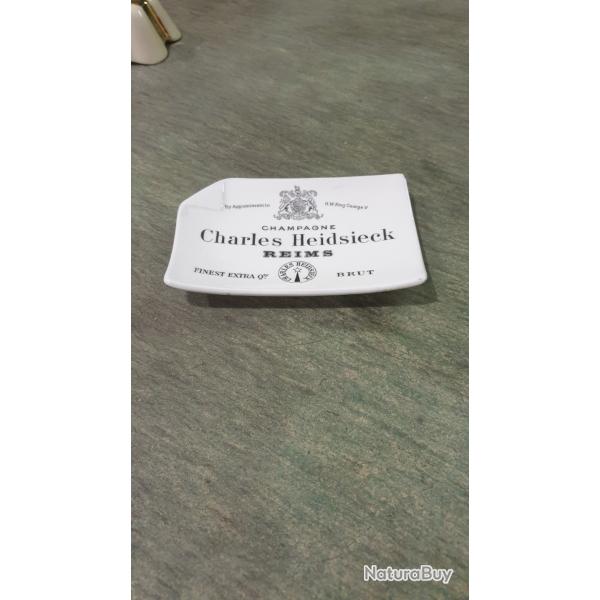 Cendrier publicitaire