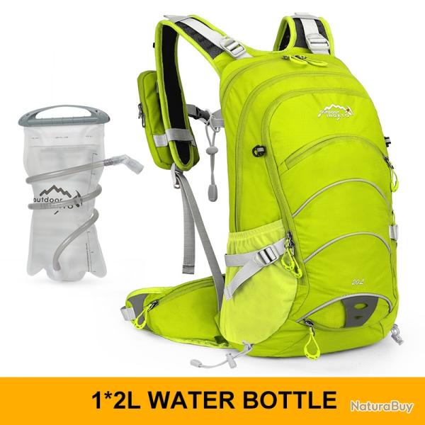 Sac � dos d'alpinisme 20 litres  + GOURDE 2L -VERT CLAIR