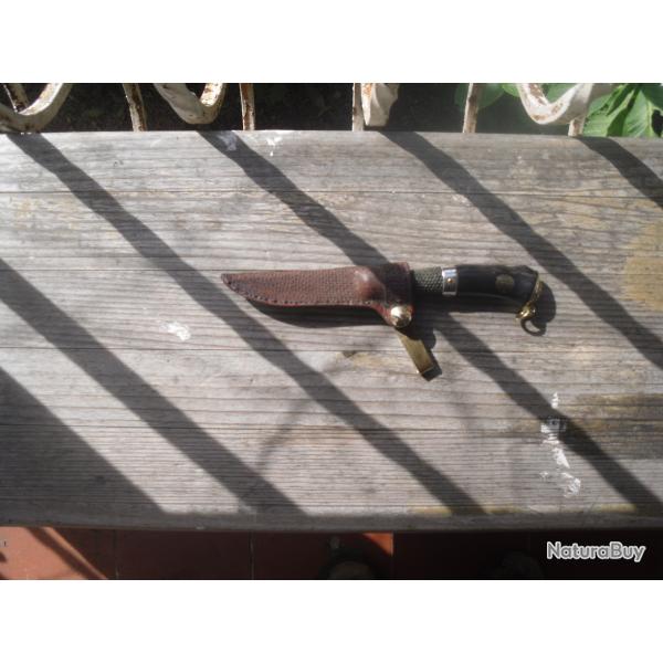 Beau couteau artisanal style Viking