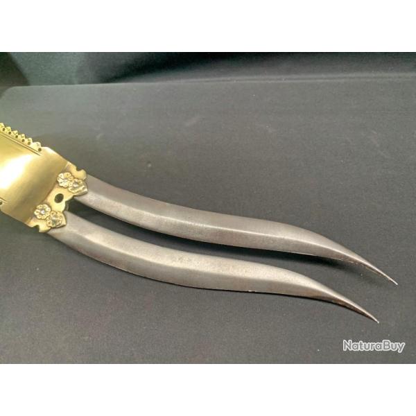 ANCIEN ET TRES RARE BICH HWA / CHAKRA DU XIX� SIECLE, ARME DES SIKHS DU PENDJAB, INDE