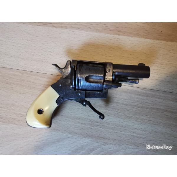 Revolver Bouldog calibre 320