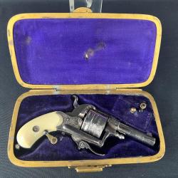 REVOLVER A PERCUSSION ANNULAIRE calibre 22 short