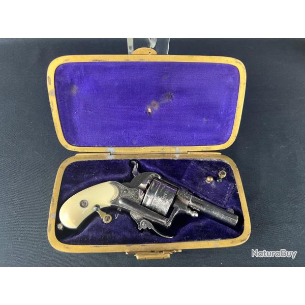 REVOLVER A PERCUSSION ANNULAIRE calibre 230 ELEY/22 short
