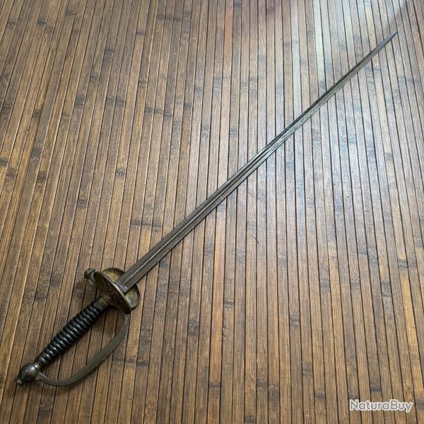 PE GARDE ANNEAU XVll me Europe