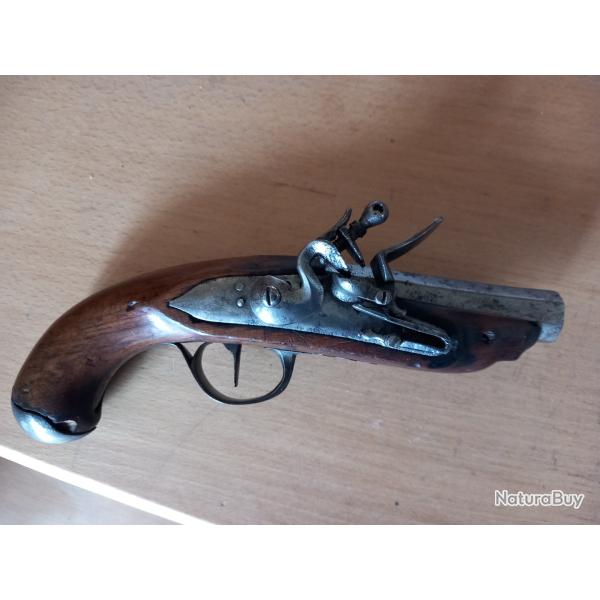 Beau pistolet de carrosse Louis XV