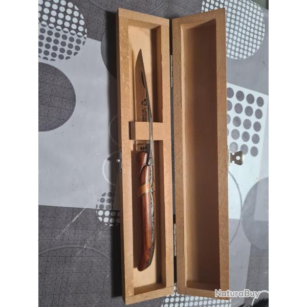 COUTEAU PLIANT LAGUIOLE DE PRESTIGE