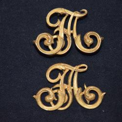 ATTRIBUT ALLEMAND EPAULETTE OFFICIER GRENADIER n&deg; 4 "K&Ouml;NIGIN AUGUSTA"-EPAULETTEN-GUERRE 1914/1918.