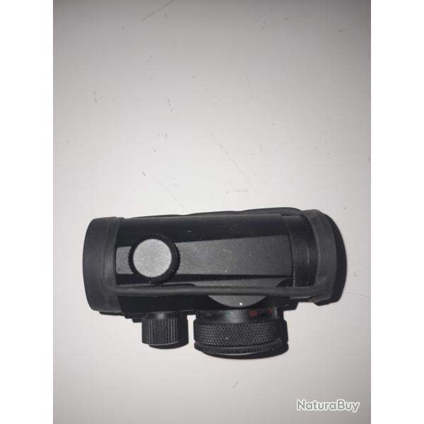 point  rouge  sans  marque