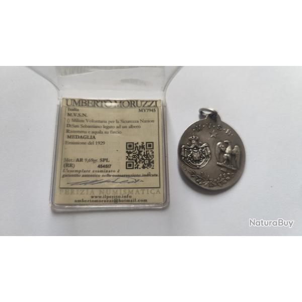 ITALIE. Tr�s rare m�daille des  MVSN dat�e 1929. Chemises noires WW2///////