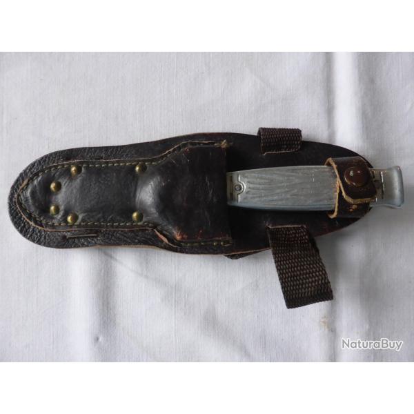 Ancien couteau de pilote de chasse Fran�ais ann�e 50
