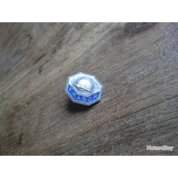 insigne boutonni�re F.N.A.S.O.R f�d�ration nationale sous officiers de reserve / arthus bertrand