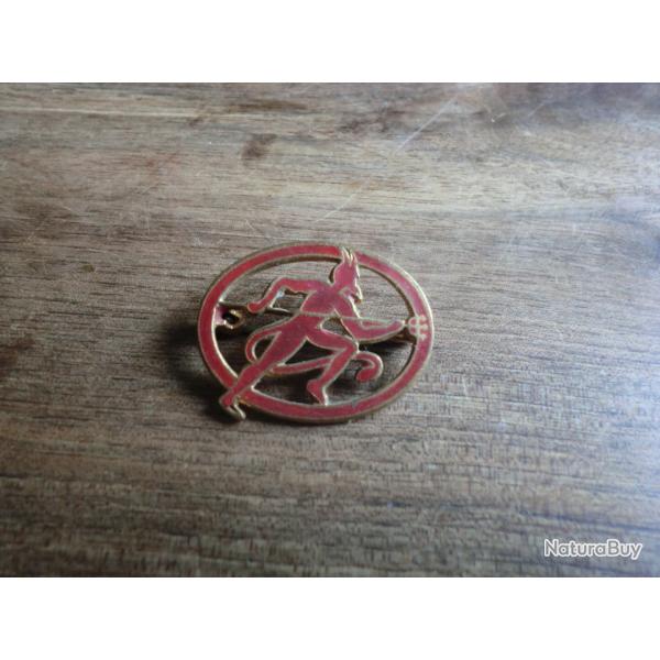 insigne 152 eme r�giment  d infanterie / drago paris