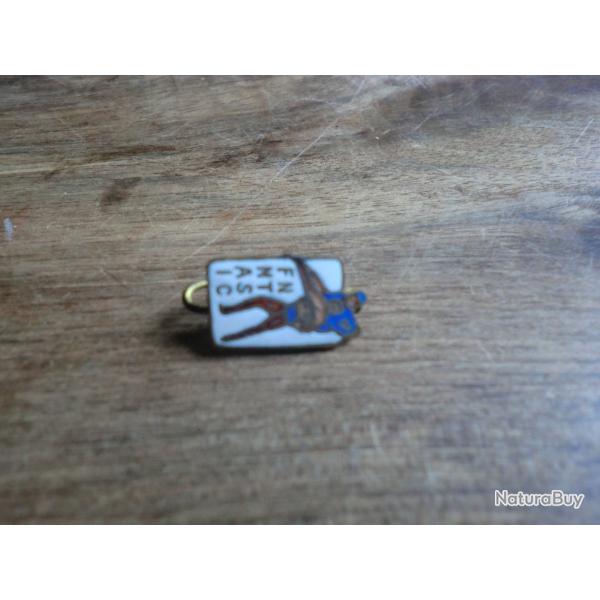 insigne �mail  F.N.M.T.A.S.I.C  attache boutonni�re