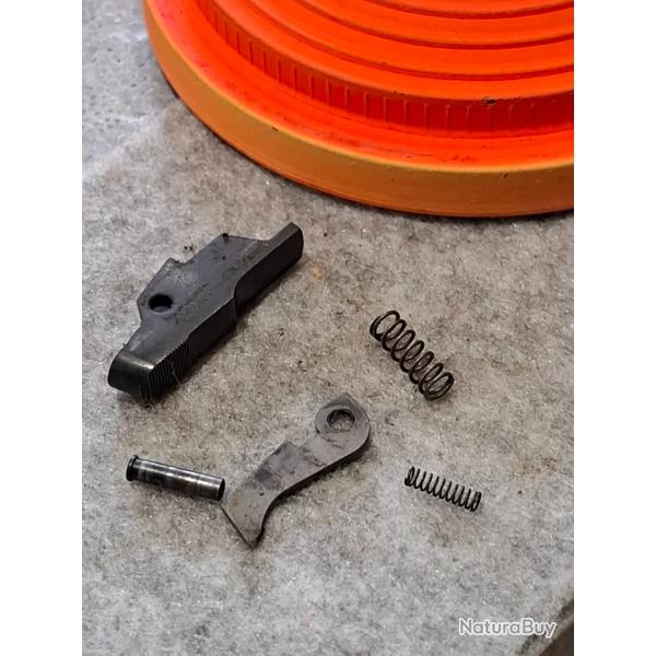 CZ 527 AMERICAN - Pi�ce - Bouton arr�t culasse