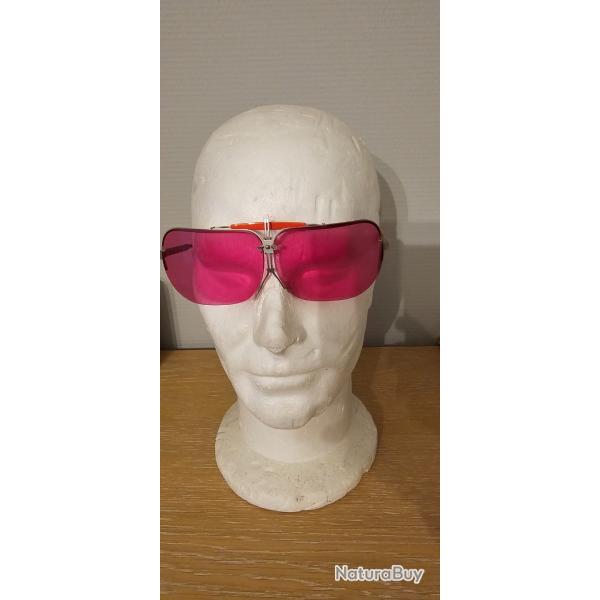 VERRES DARK MAGENTA  DELARO NEUFS