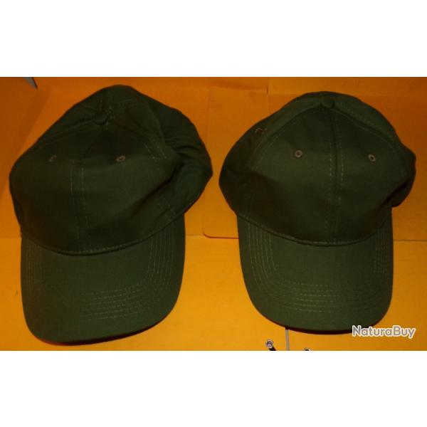 LOT DE 2 CASQUETTES KAKI POUR ADULTE  , TAILLE UNIQUE AVEC SANGLE DE REGLAGE ,  ETAT NEUF VOIR PHOTO