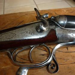 Fusil &agrave; clef sous pontet.