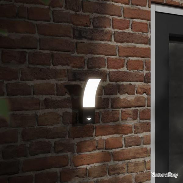 Appliques murales LED d'ext�rieur avec capteurs 2 pcs noir