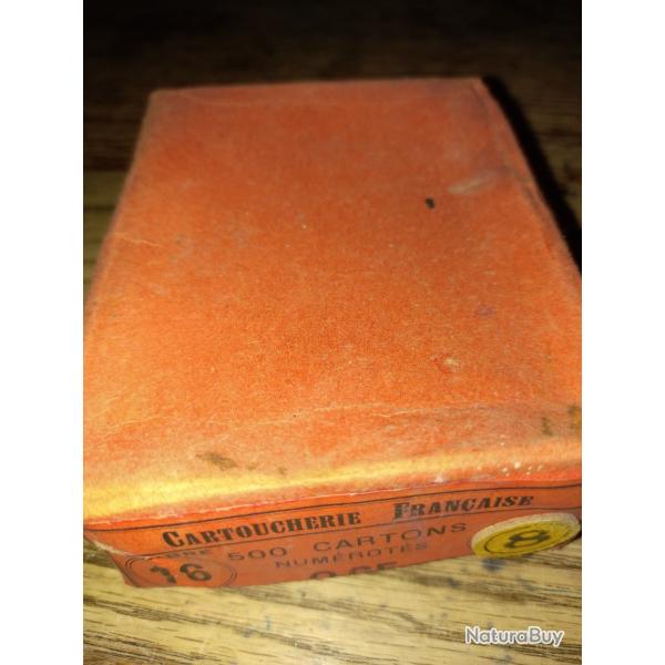 500 cartons ou rondelles num�rot�s 8