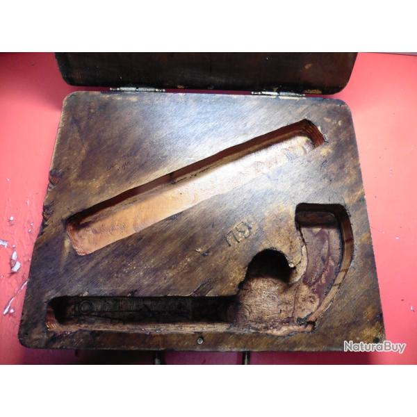 Ancienne boite pour colt en bois - 37x30x5,5cm 2,550 Kg