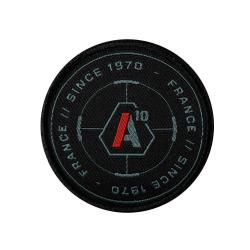 Patch SIGNATURE SINCE 1970 brod&eacute; gris b&eacute;ton/rouge