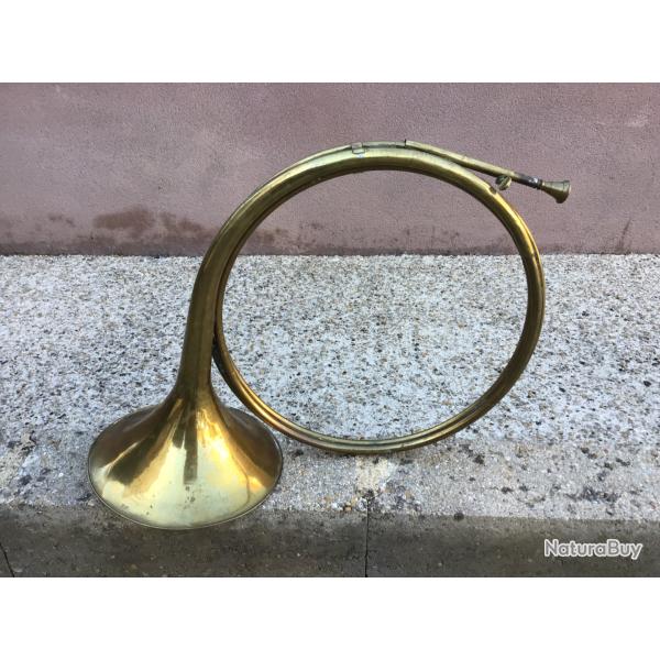 COR  DE CHASSE OU VNERIE