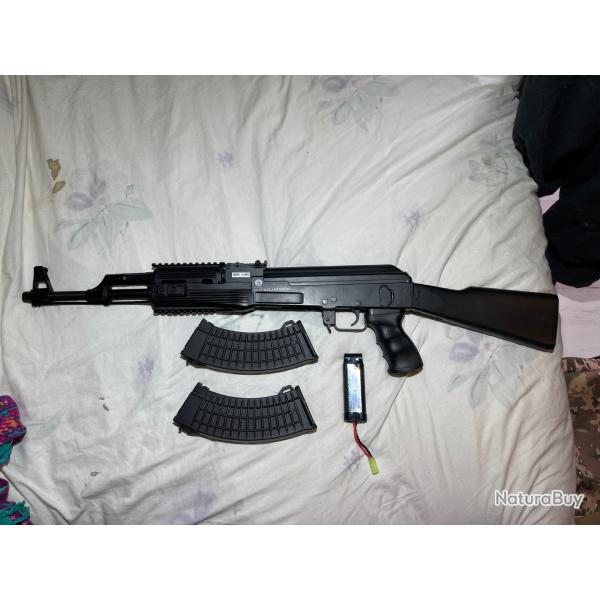 AK-47 AEG neuf 1,4J