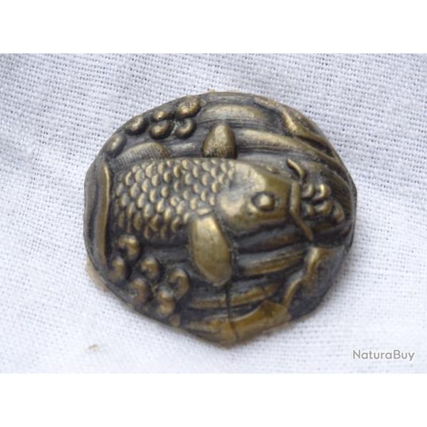 j198) lot = tr�s bel ornement  de tsuka  = voir photos et description