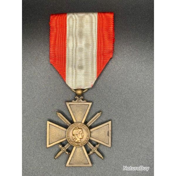(17.001) Croix de guerre des Th��tres d'op�rations ext�rieurs - Ordonnance
