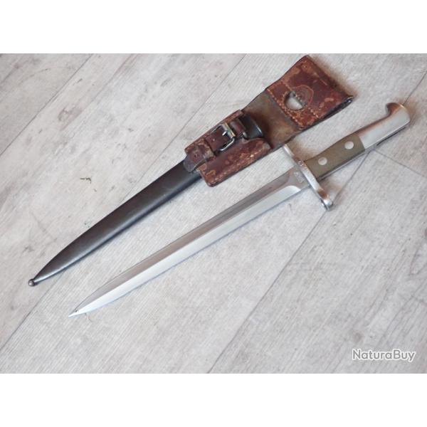 826339 Ba�onnette Suisse Mod�le 1918 + gousset en cuir. Pour fusil Schmidt-Rubin mod�le K 31 ou k11