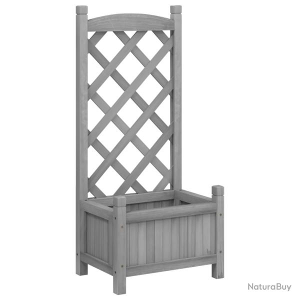 Jardini�re bac lit sur�lev� plantes fleurs terrasse jardin avec treillis bois massif de sapin gris