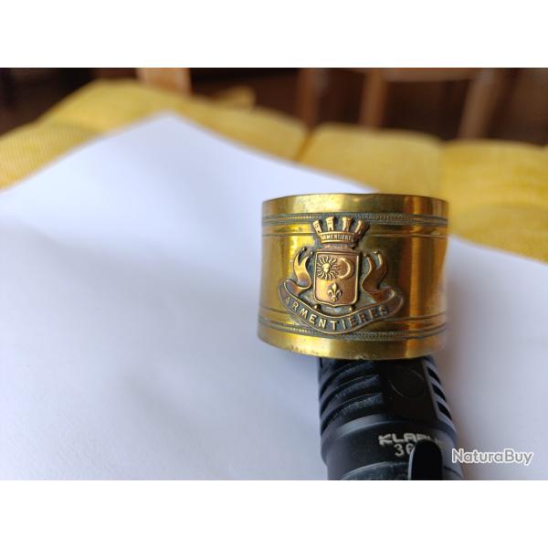 1 Porte serviette au nom de la ville d'ARMENTIERES (59) . WW 1  .  14 / 18.