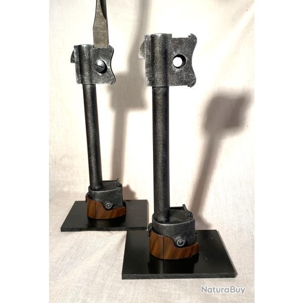 SUPPORT PRESENTOIR POUR BAIONNETTE CARCANO 91 CAVALERIE  AVEC PLAQUE GRAVEE