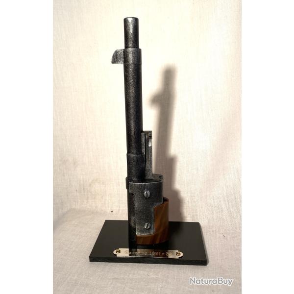 SUPPORT PRESENTOIR POUR BAIONNETTE CARCANO 1891/38  AVEC PLAQUE GRAVEE