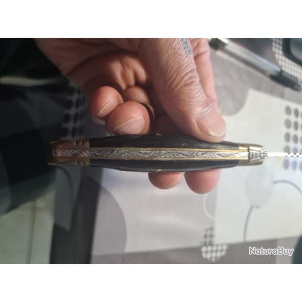 LAGUIOLE - COUTEAU PLIANT VINTAGE  -    FABRICATION " BOUGNA"