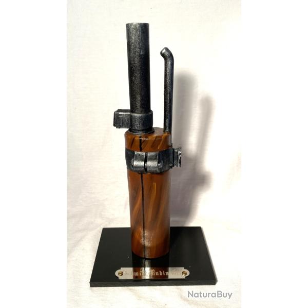 SUPPORT PRESENTOIR POUR Schmidt-Rubin G11  AVEC PLAQUE GRAVEE