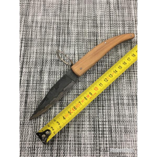 Couteau de poche mod�le ��corsica��