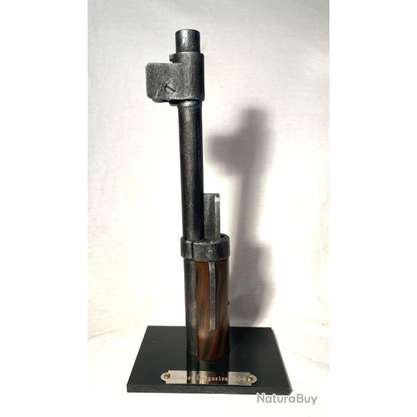 Support prsentoir pour baonnette MAUSER 1904 VERGUEIRO avec plaque grave