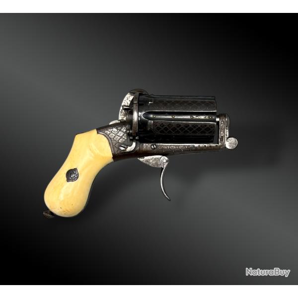 REVOLVER Poivri�re sign� Deprez - Belgique - XIX�me si�cle