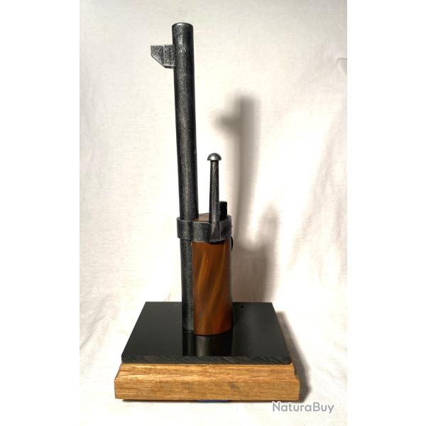 Support-prsentoir pour baonnette BERTHIER M.1892 avec socle bois